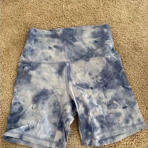 Lululemon Women's Tie-Dye Blue biker Shorts